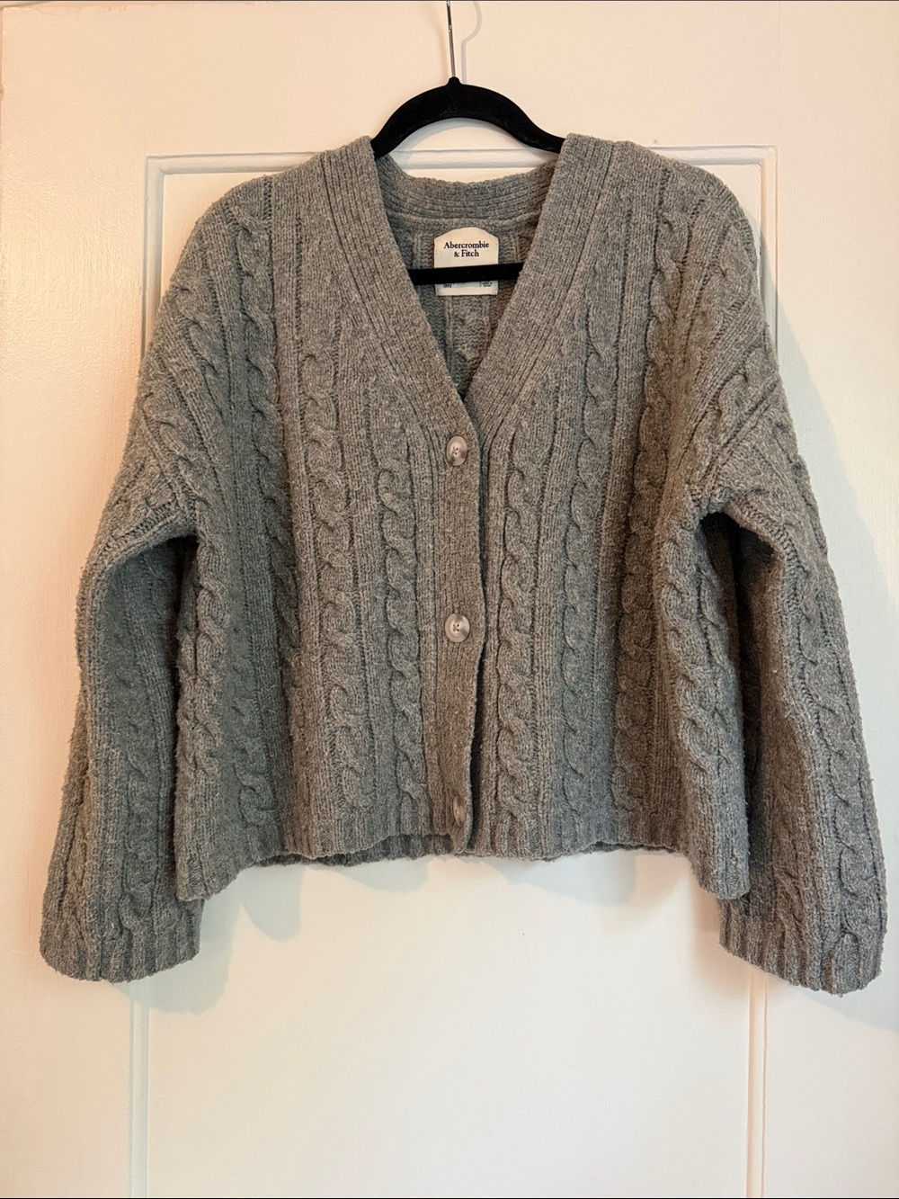 Abercrombie & Fitch Oversized Cable Knit Cardigan Sweater